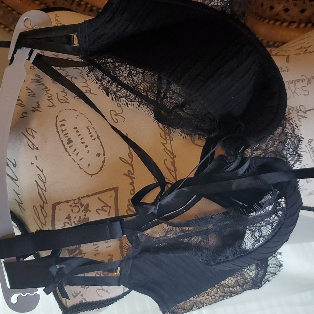 CACIQUE SERIOUSLY SEXY COLLECTION FRENCH BALCONETTE BRA NWT